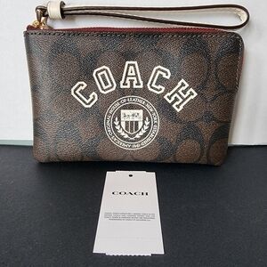 ✨️NWT✨️ Coach Signature Varsity Corner Zip Wristlet, 2022, $88 MSRP
